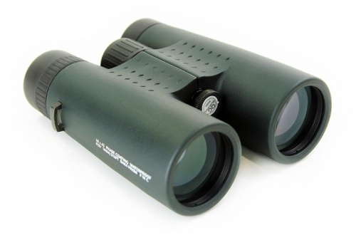 William Optics 10 x 42 Semi APO ED Binoculars
