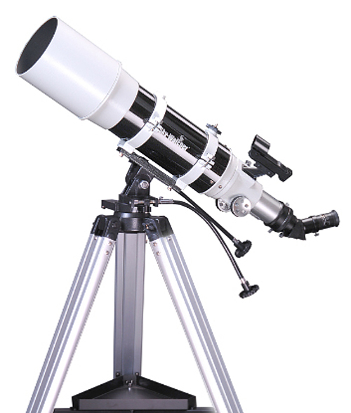 skywatcher refractor telescope